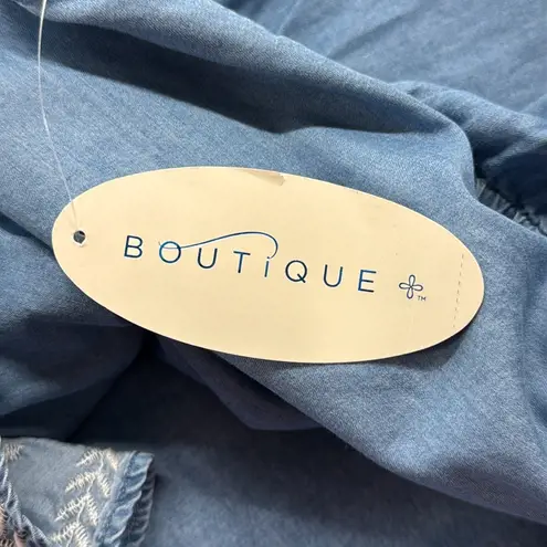 Boutique Plus NWT Blue Chambray Off