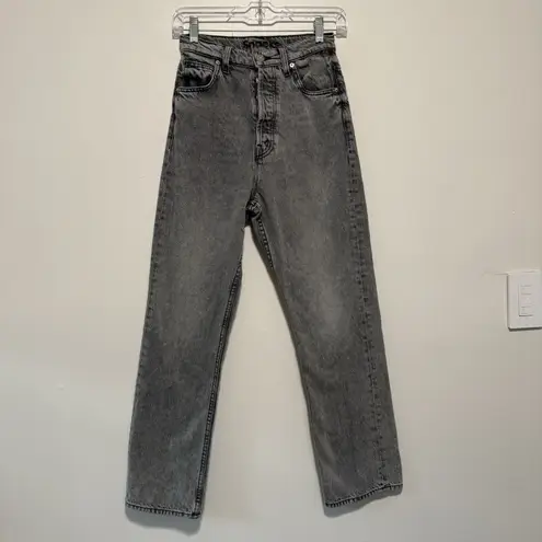 MOTHER Snacks! The Tippy Top Sweet Tooth Ankle One Bite Per Night Jean 25 Gray