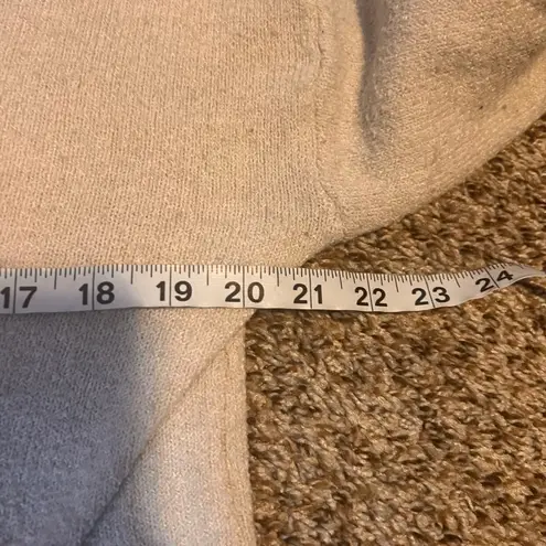 ANA A NEW APPROACH Sweater V Neck Ribbed Trim Beige Size Medium