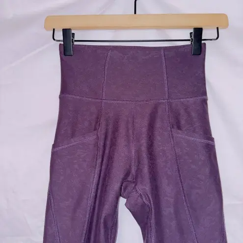 Freely Maroon Burgundy High Waisted Side Pocket Athletic Ankle Leggings size XS Purple