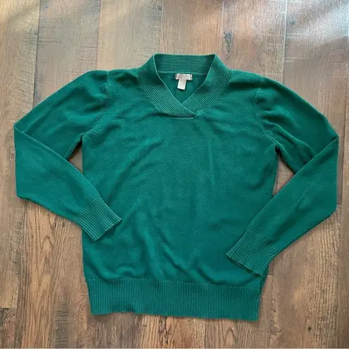 White Stag green pullover sweater, size XL (16-18)