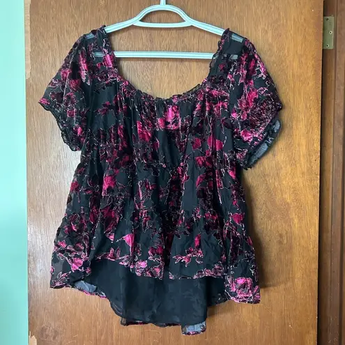 Torrid  size 4 Babydoll pink/red crushed Velvet Tiered babaydoll Top sheer sleeve