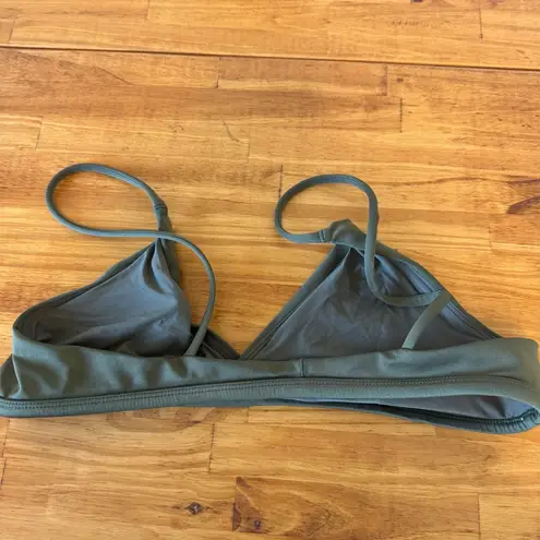 Left On Friday Green Bikini Top Size L - Image 3