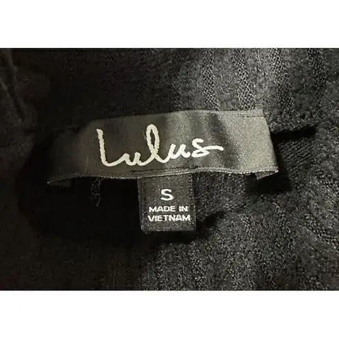 Lulus Black Sweater Size Small Woman's Long Sleeve Pullover Casual Party