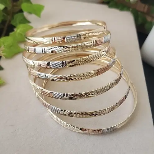 Set Of Seven Gold Filled Bangle Bracelet Tricolor Accent