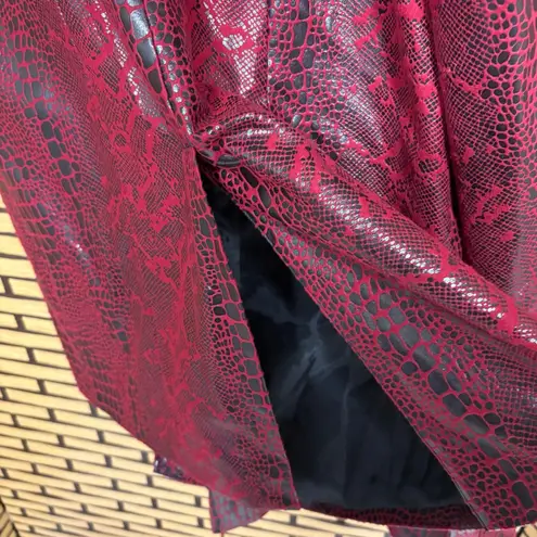 Selene Sport Red And Black Snakeskin Print Jacket And Pants Size 12