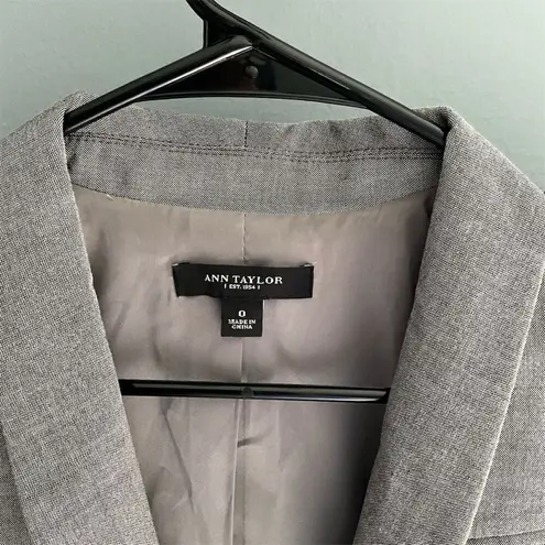 Ann Taylor Women's Gray Blazer Size 0 Single-Breasted One-Button Jacket