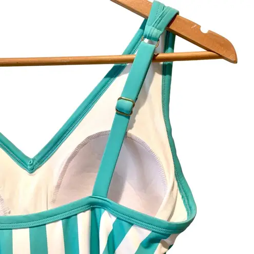 Kona Sol Plus One Piece Green Stripe Print V-Neck Bathing Suit Size 16W