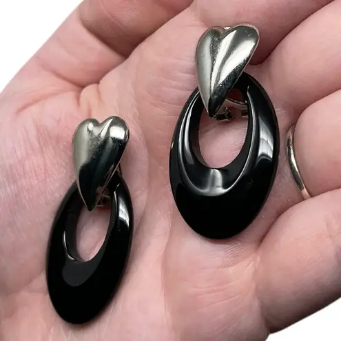 Vintage Unsigned Silver Tone Heart Post Earrings Dangle Hoops Retro Y2K Bratz