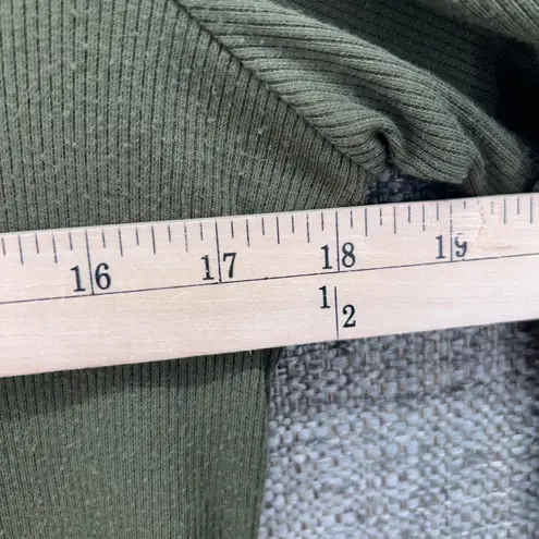 Heatherly Womans Top XL Olive Green Stitch Fix Ribbed Mock Neck Cutout Back