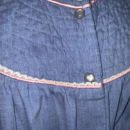 Vintage Smart Time Blue Embroidered Snap Down With Pockets House Coat 1