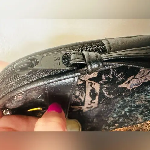 Vintage Genuine Leather Etra Patch Work Design Shoulder Bag Black