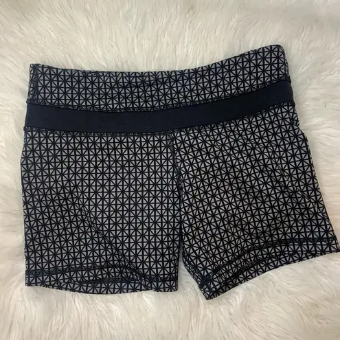 Lululemon  Athletica Groove Short R - TGRX/BLK - Size Small Women’s Biker Shorts