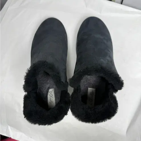 OLUKAI Womens Ankle Boots Shoes MALUA HULU Black Fleece Lined Sz 8