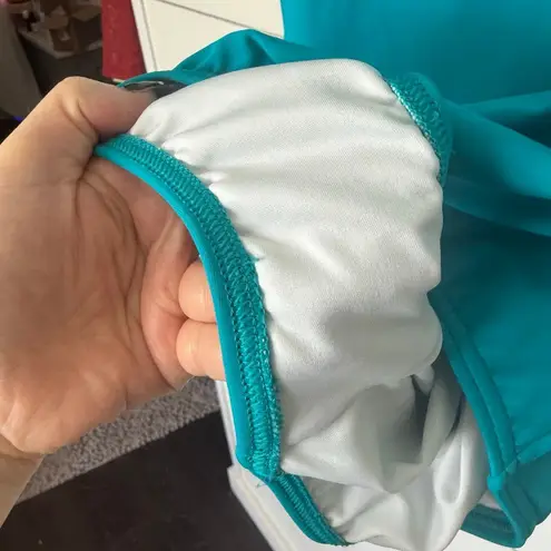 Lands End Women’s 24WL Blue One Piece Swim Beach Pool Ocean Plus Size Size 24