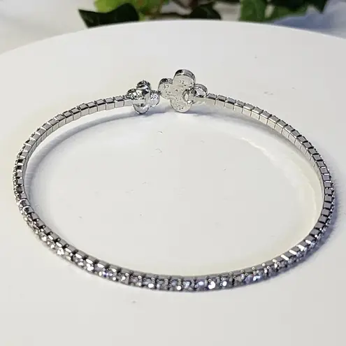 Minimal Silver Quatrefoil Flower Clover Flexible Bangle Bracelet