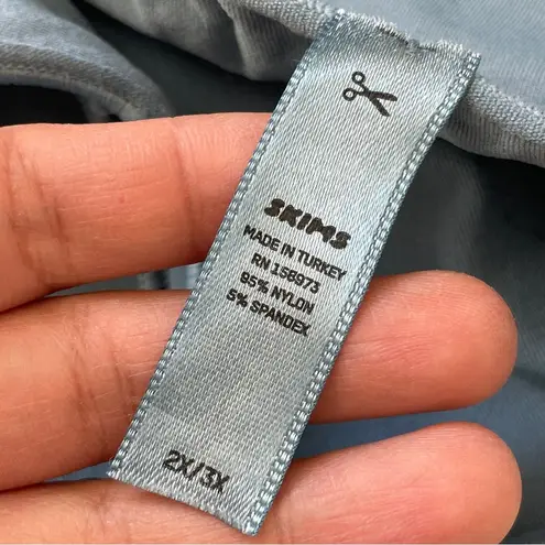 SKIMS Essential Bodysuit long sleeve crew womens Blue (size 2x 3x) fitted rare