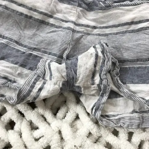 Artisan NY Blue and White Striped Shorts Sz 12