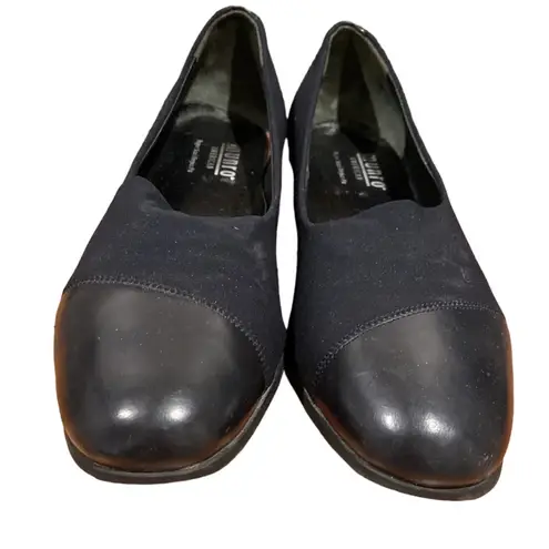 Munro American -Black Micro Stretch& Patent Leather Pumps-Size 10