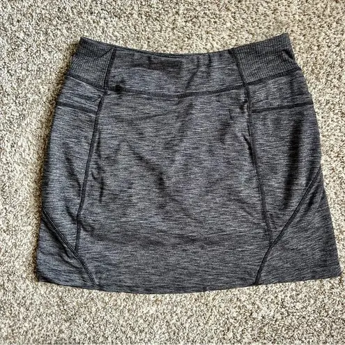 Athleta  Marled Grey Excursion Skirt Skort Athletic Golf Hiking Tennis Small