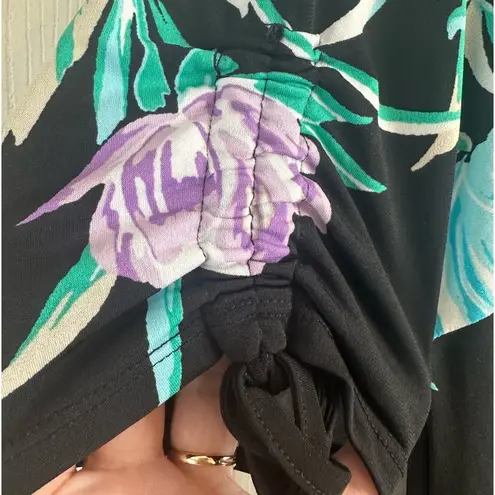 JM Collection Short Sleeve Black Dress with Floral Design by , Size Medium