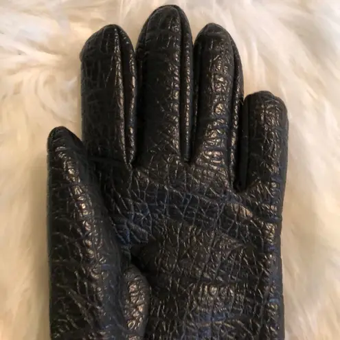 Vintage Van Raalte Faux Leather Ladies Gloves