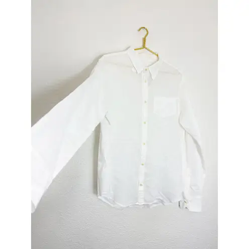 CP Shades NWOT White 100% Cotton Bottondown Size Medium Quiet Luxury Semi Sheer