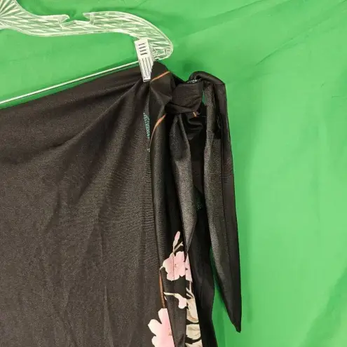 Vintage Malihini Hawaii Black Floral Hawaiian Sarong‎ Wrap Maxi Skirt 1 Large XL