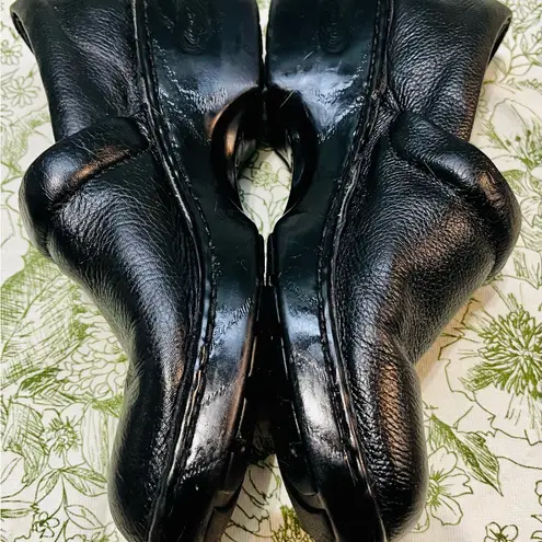 BOC Born Concepts Women's Black Leather Clogs Shoes Size 8 Comfort