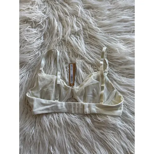 SKIMS Cotton Jersey T-shirt Bra Bone Size 34D