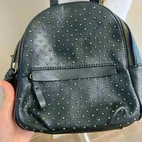 American Eagle ‎ OUTFITTERS - black studded mini backpack