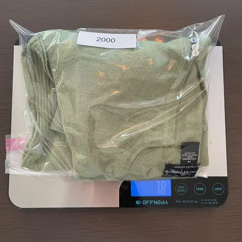 NWT Mercer & Madison 100% Merino Wool Sweater green long sleeve V