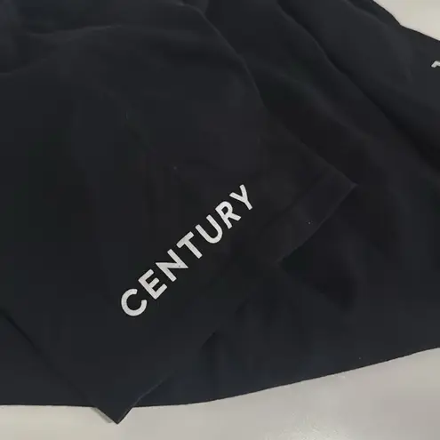 Peloton Women's Sellout Graphic Shirt EUC