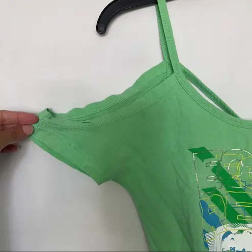 Ecko red cold shoulder strappy back t shirt bright green graphic size small