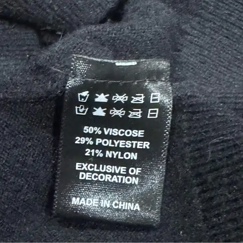 Victoria Harbour Black Sequin Skull Sweater Women’s Medium