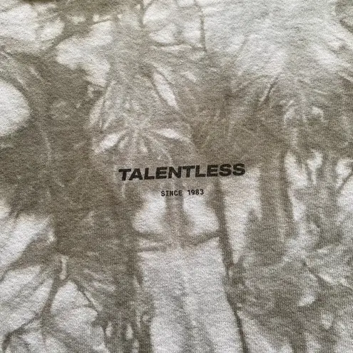 TIE DYE CIRCLE LOGO IN GREY CRYSTAL WASH