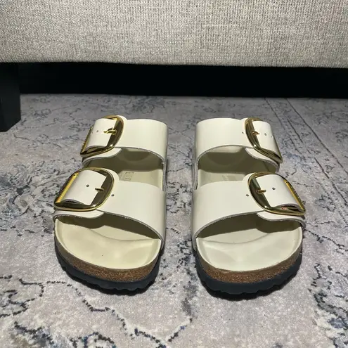 Birkenstock  Arizona Big Buckle Natural
Leather Patent