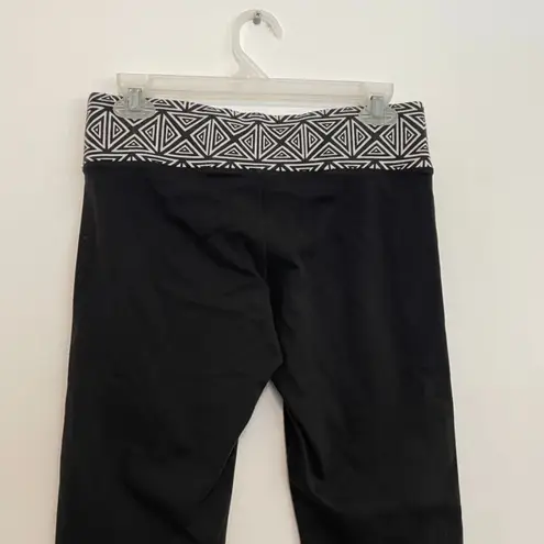 PINK - Victoria's Secret VS PINK Ultimate Reversible Crop Leggings Capri Capris S