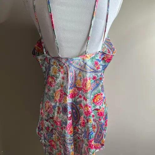 Tesoro satin night gown size large Pink