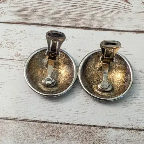 Vintage Clip On Earrings