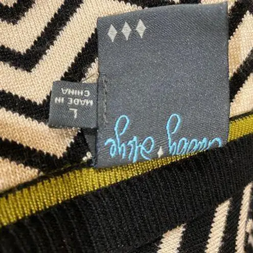 Gabby Skye Short Sleeve Sweater Dress