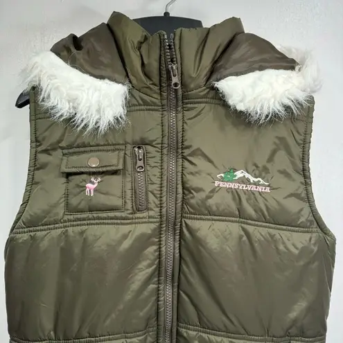 Pennsylvania Embroidered Olive Green Faux Fur Trim Puffer Vest Size Medium