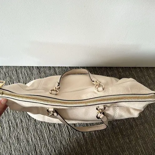 Coach  Chalk White Pebbled Leather Lenox Satchel F59325