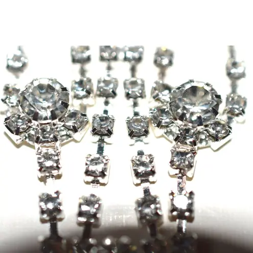 Source Unknown NIP RHINESTONE Super Classy and Sexy Dancer Hand Thong Ring Bracelet O/S