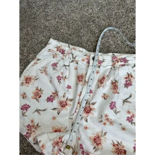 American Eagle  mom shorts jean pink floral print white denim shorts high rise 12