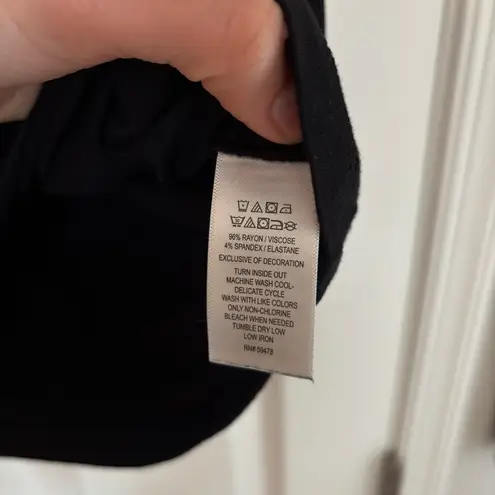 Tahari Black Short Sleeve Mesh Neck Basic Staple Black Tee Cotton Stretch L