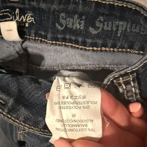 Silver Jeans Y2K Silver Size 28x31 Suki Surplus Bootcut Jeans Distressed Flap Pockets Western