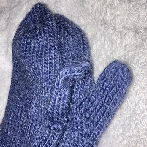 Handmade HAND KNIT BLUEISH PURPLE WINTER MITTENS ADULT WOMEN TEENS