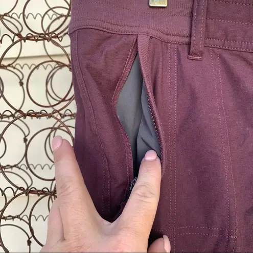 Kuhl Women’s Jade Pants size 10 Short - merlot wine roll up pants