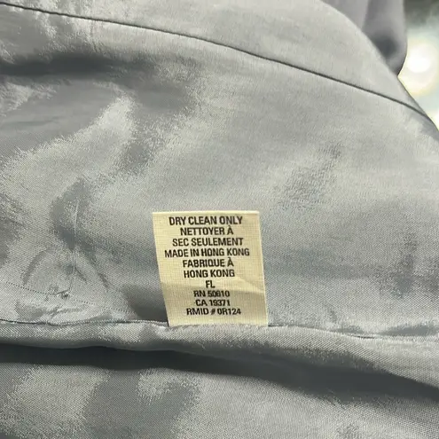 Anne Klein  Blazer Sz 12 100% Wool Lavender Long Sleeves Front Slit Pockets & Zip